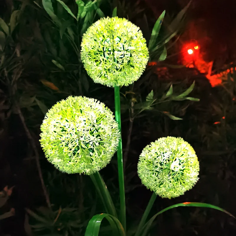 Buiten zonne-lantaarn Paardebloem licht 3LED, verlicht je tuin met zonne-energie en creëer een charmante en duurzame sfeer in de buitenruimte.