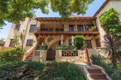 Maison avec jardin et terrasse 1