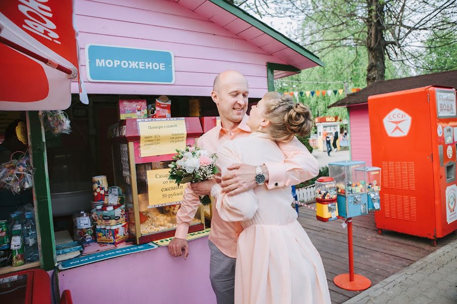 Bryllupsfotograf Daniil Semenov (semenov). Foto fra oktober 13 2017