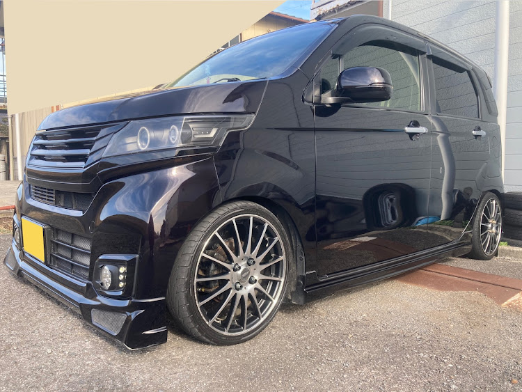 N-WGN カスタムのN-WGN custom・N-BOXカスタムJF3・JB7 ライフ・イツメンコラボ・スパシャン施工に関するカスタム事例の投稿画像2枚目
