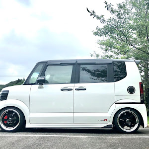 Nボックスカスタム JF1
