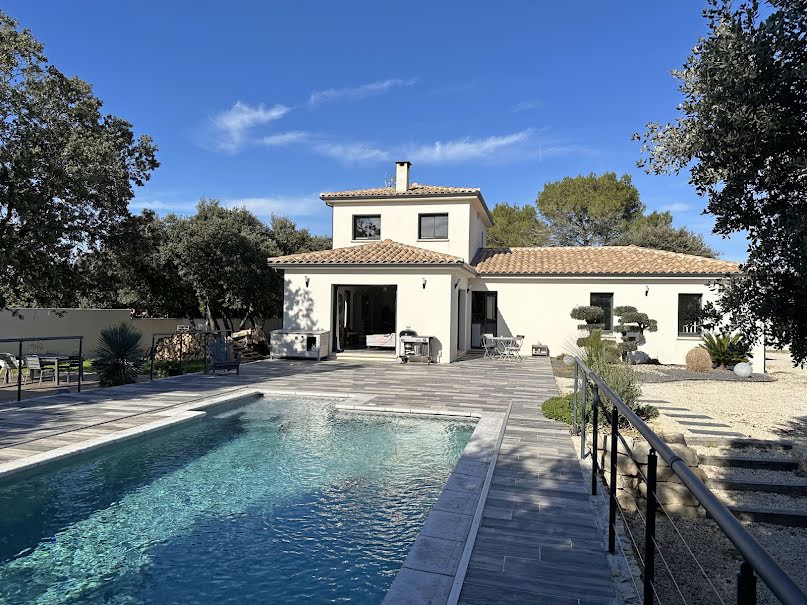 Vente villa 5 pièces 137 m² à Nimes (30000), 700 000 €