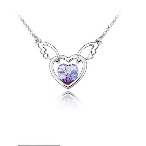Title 9, Heart shaped necklace with clavicle