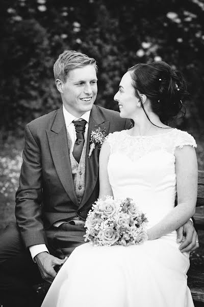 Fotógrafo de casamento Tom Bond (tombondphoto). Foto de 21 de abril 2018