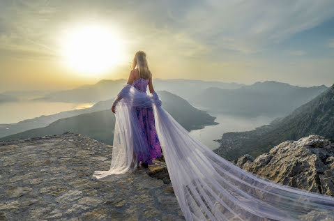 Fotografo di matrimoni Svetlana Ponomareva (svetographer). Foto del 27 giugno 2019