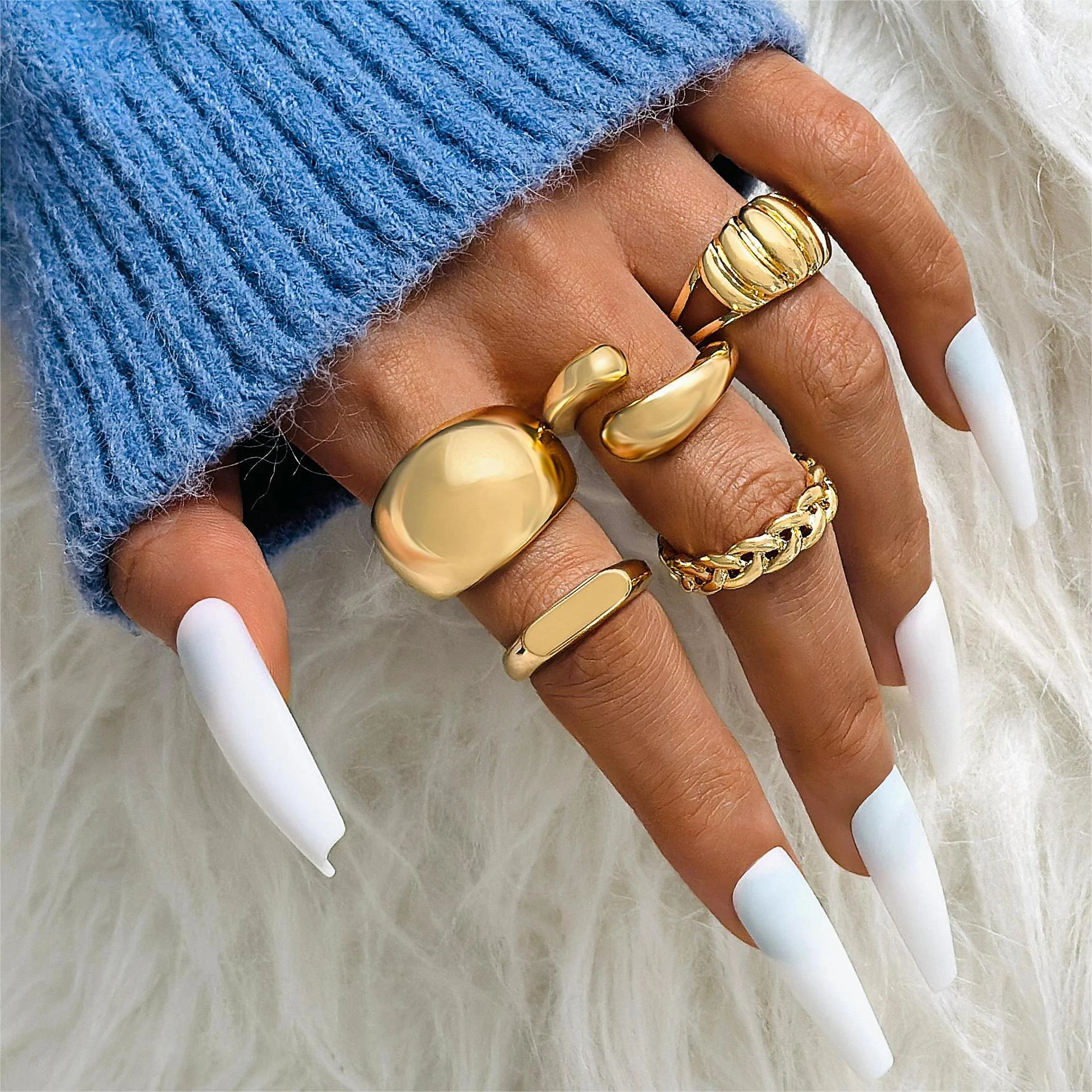 Title 3, Bracelet Wave Simple Design Niche Croix Enroule...