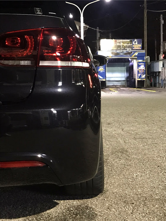 ゴルフ Rのイオンデポジット・高圧洗浄機・キャンバー角・ダウンスプリングに関するカスタム事例の投稿画像8枚目