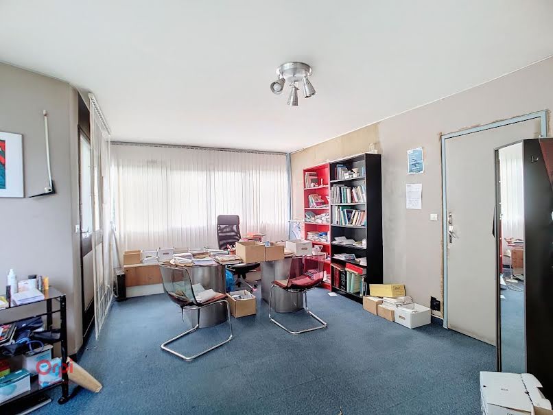 Vente appartement 4 pièces 96 m² à Nantes (44000), 269 000 €