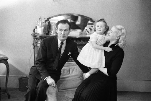 Former safe-cracker and wartime British double agent Eddie Chapman with his wife Betty Farmer and their daughter Suzanne in 1957.