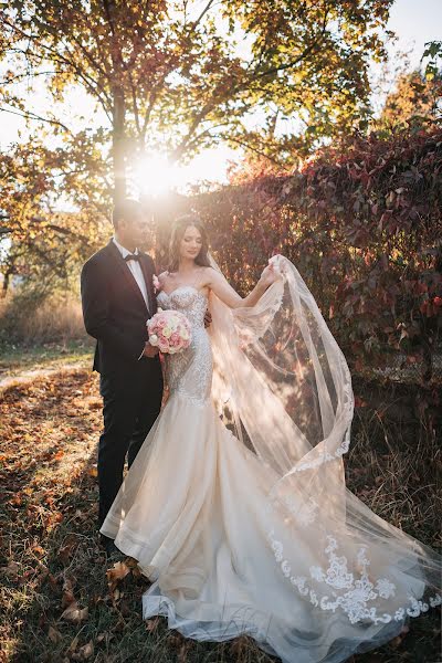 Fotógrafo de casamento Violetta Careva (carevaviola). Foto de 2 de fevereiro 2020