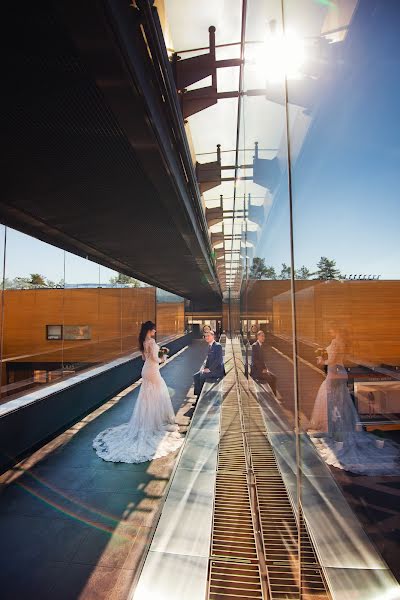 Fotógrafo de casamento Elena Cybina (tsybinaelena). Foto de 20 de maio 2019