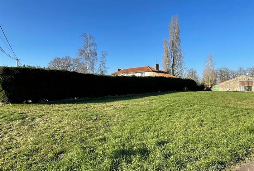  Vente Terrain + Maison - Terrain : 765m² - Maison : 100m² à Berteaucourt-lès-Thennes (80110) 