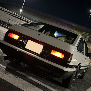 カローラレビン AE86