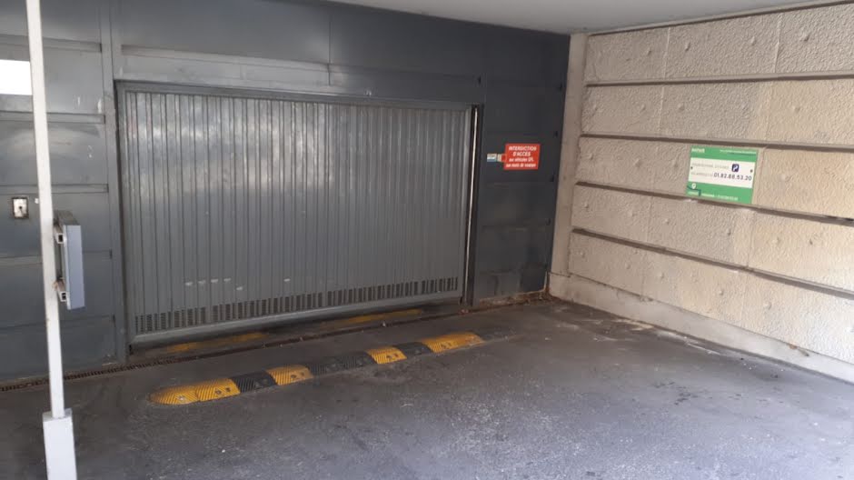 Location  parking  12 m² à Marseille 5ème (13005), 90 €