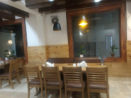 Seramey Thoesam Restaurant photo 2