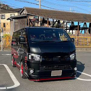 ハイエースバン TRH200V