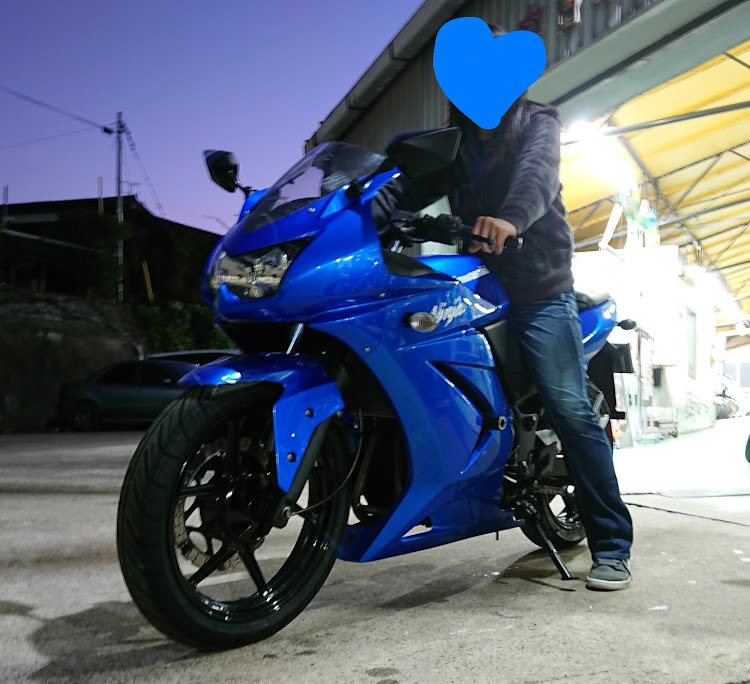スバルその他のNinja250R・納車・腰痛軽減に関するカスタム事例の投稿画像2枚目