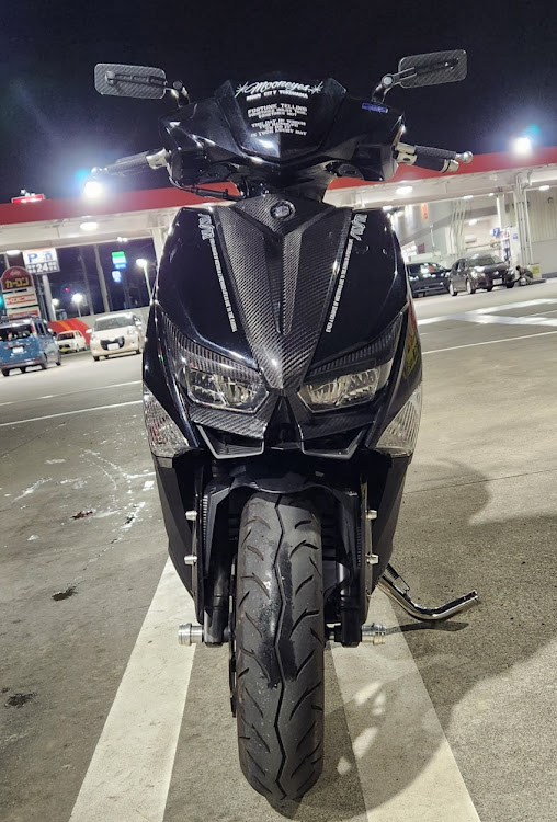 ステージアのバイクですみません・シグナスグリファスカーボン際・いつもありがとうございますに関するカスタム事例の投稿画像4枚目