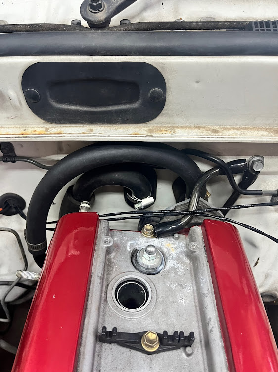 スプリンタートレノのハーネス加工・エンジン載せ替え・バッテリーボックス製作・設置・ドリフト・AE86に関するカスタム事例の投稿画像1枚目