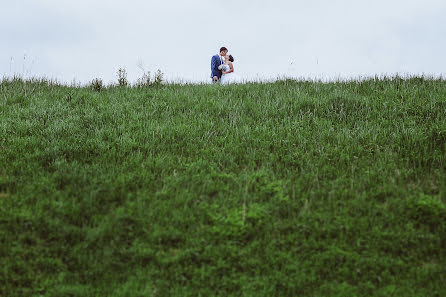 Wedding photographer Dmitriy Kamenskiy (dikiy). Photo of 7 September 2017