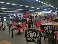 Del 15 Food Court photo 1