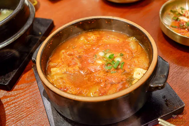 kimchi jjigae