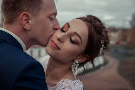 Fotografo di matrimoni Kseniya Petrova (presnikova). Foto del 16 novembre 2019