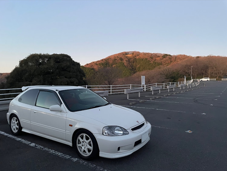 シビックタイプRのEK9・EK9  typeR・シビックタイプRに関するカスタム事例の投稿画像1枚目