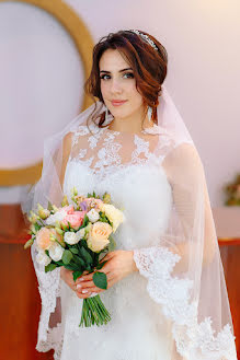 Wedding photographer Viktoriya Romanova (romviktoriya). Photo of 13 March 2019