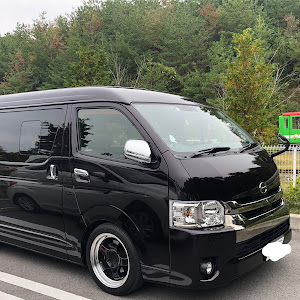 ハイエース
