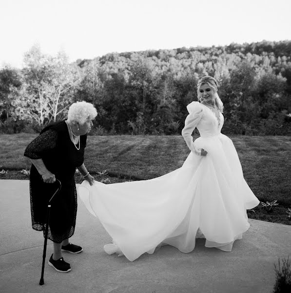 Fotógrafo de casamento Sergey Skripnik (sergeyskripnik30). Foto de 3 de julho 2022