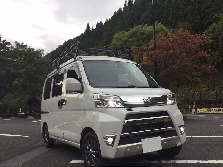ピクシスバンの愛車・右斜め前写真展・愛車じゃなくて相棒wに関するカスタム事例の投稿画像1枚目