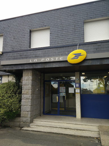 Poste De Pipriac