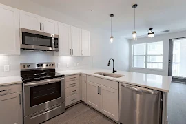 Kitchen peninsula island overlooking to the living room