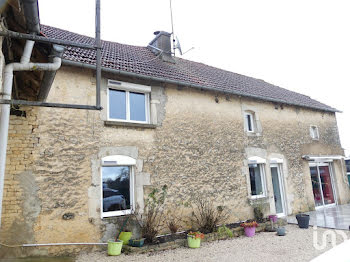 maison à Mont-lès-Neufchâteau (88)