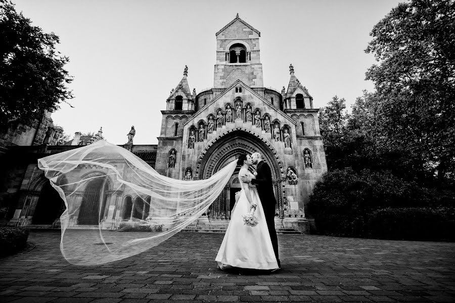 Photographe de mariage József Márk Losonczi (losonczi). Photo du 6 février