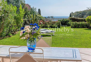 Apartment with terrace and pool 2