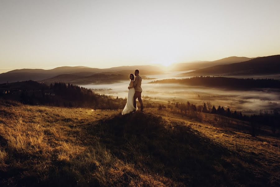 Wedding photographer Paweł Kowalewski (kowalewski). Photo of 19 November 2018