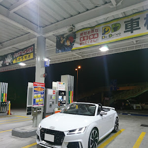 TT RS クーペ