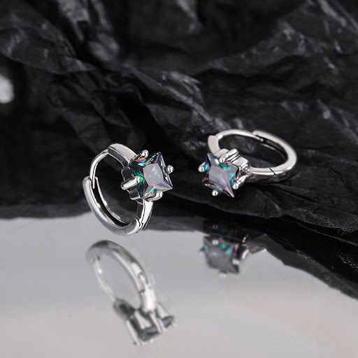 Title 4, S925 Pure Niche Design Earring Vintage Style Ea...