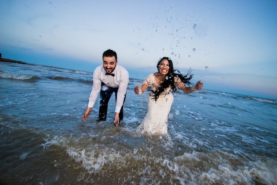 Fotografo di matrimoni Miguel De Bernardis (migueldbfoto). Foto del 5 dicembre 2019