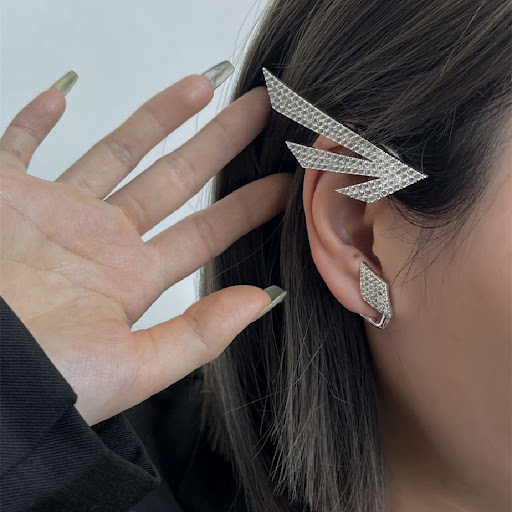 Title 4, Concave Shaped Ear Bone Clip Secure and discree...