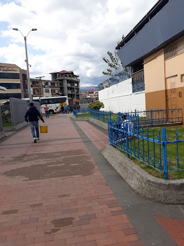 Opiniones de Puesto de Salud Terminal Terrestre en Cuenca - Médico