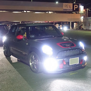 ミニ ハッチバック JCW