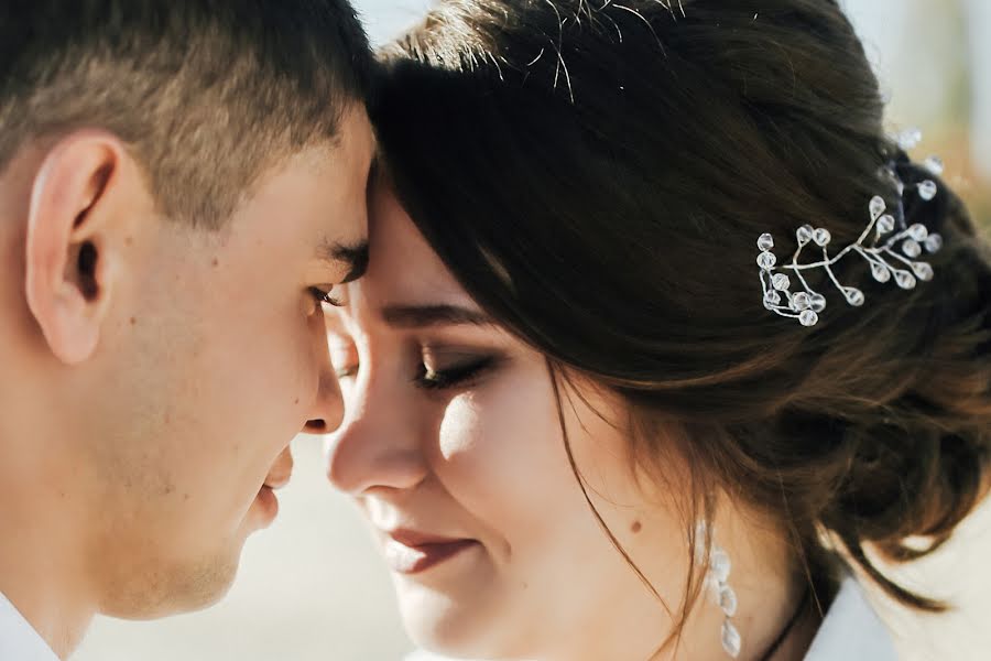 Wedding photographer Yana Kovaleva (yanakovaleva). Photo of 13 November 2019