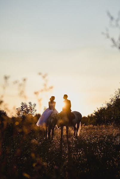 結婚式の写真家Oksana Koren (oxanakoren)。2016 8月26日の写真