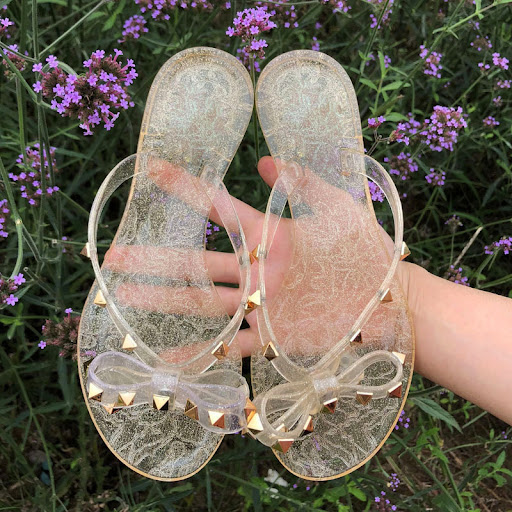 Title 4, Rivet Flip Flops Wholesale Purchase. Comfortabl...