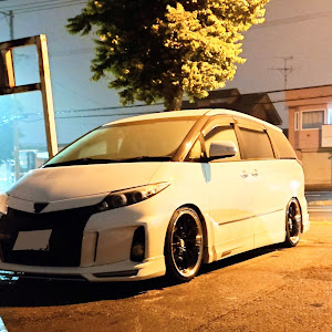 エスティマ AHR20W