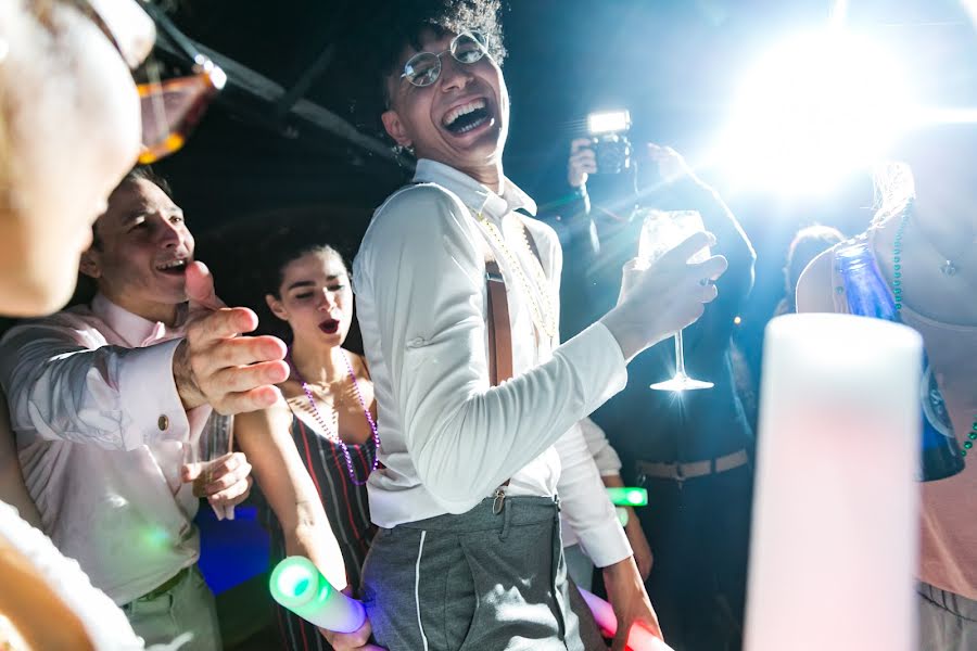 Fotógrafo de casamento Victor Rodriguez Urosa (victormanuel22). Foto de 4 de dezembro 2019