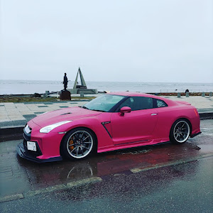 NISSAN GT-R R35